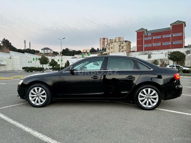 Audi A4 2013, 145,000 km - 1.8 l - Bakı