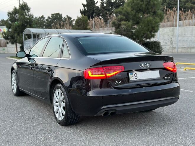 Audi A4 2013, 145,000 km - 1.8 l - Bakı
