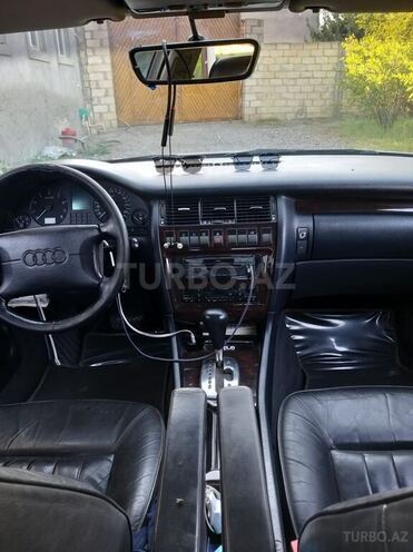 Audi A8 1997, 330,000 km - 2.8 l - Mingəçevir