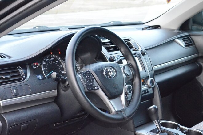 Toyota Camry 2013, 181,000 km - 2.5 l - Bakı