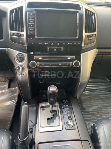 Toyota Land Cruiser 2014, 69,591 km - 4.6 л - Bakı