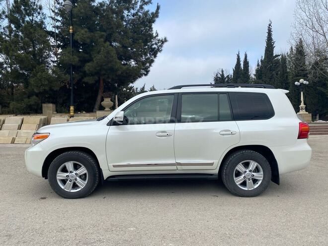 Toyota Land Cruiser 2014, 69,591 km - 4.6 л - Bakı