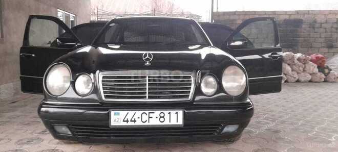 Mercedes E 280 1996, 256,328 km - 2.8 l - Masallı