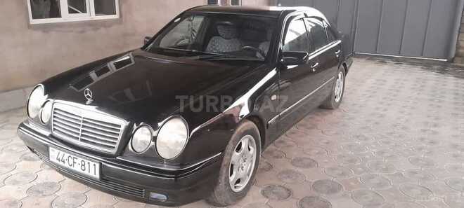 Mercedes E 280 1996, 256,328 km - 2.8 l - Masallı