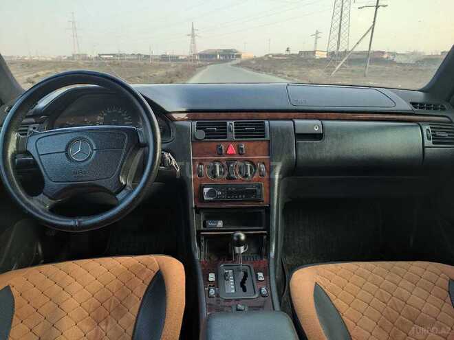 Mercedes E 200 1995, 639,000 km - 2.0 l - Sumqayıt