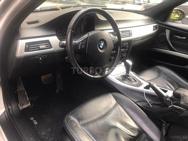 BMW 330 2005, 259,000 km - 3.0 l - Bakı