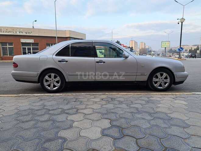 Mercedes E 230 1997, 257,000 km - 2.3 л - Bakı