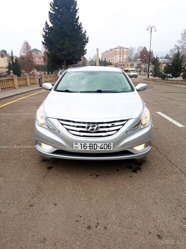 Hyundai Sonata 2011, 186,328 km - 2.0 л - Qazax