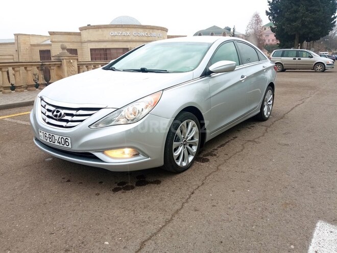 Hyundai Sonata 2011, 186,328 km - 2.0 л - Qazax