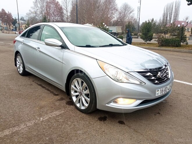 Hyundai Sonata 2011, 186,328 km - 2.0 л - Qazax