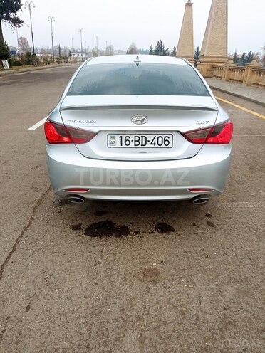 Hyundai Sonata 2011, 186,328 km - 2.0 л - Qazax