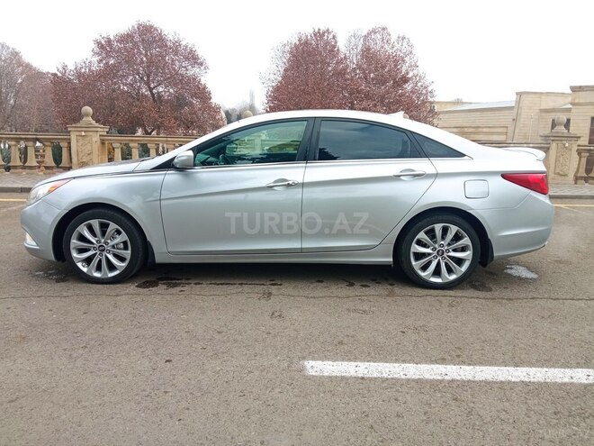 Hyundai Sonata 2011, 186,328 km - 2.0 л - Qazax