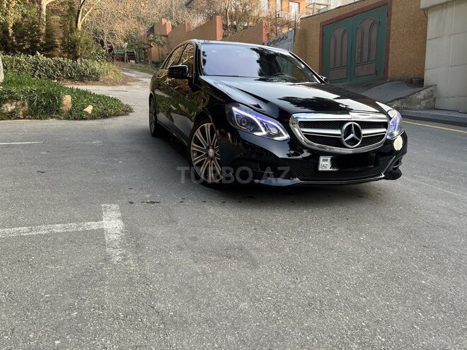Mercedes E 220 2015, 200,500 km - 2.2 л - Bakı