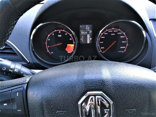 MG 5 2014, 193,000 km - 1.5 l - Bakı