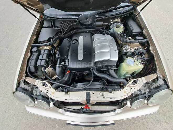 Mercedes E 220 2000, 286,000 km - 2.2 l - Gəncə