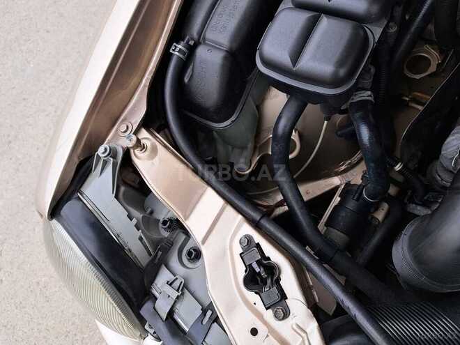 Mercedes E 220 2000, 286,000 km - 2.2 l - Gəncə