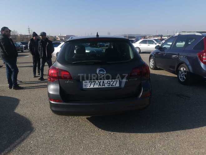 Opel Astra 2011, 187,000 km - 1.3 л - Qəbələ