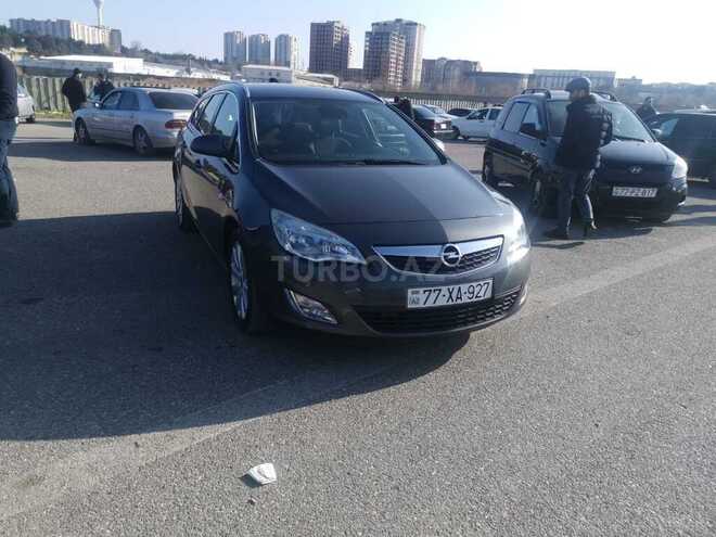 Opel Astra 2011, 187,000 km - 1.3 л - Qəbələ