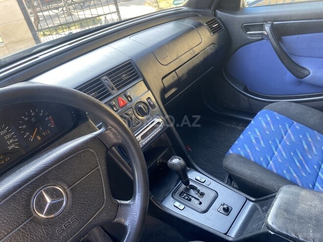 Mercedes C 180 2000, 358,000 km - 1.8 l - Bakı