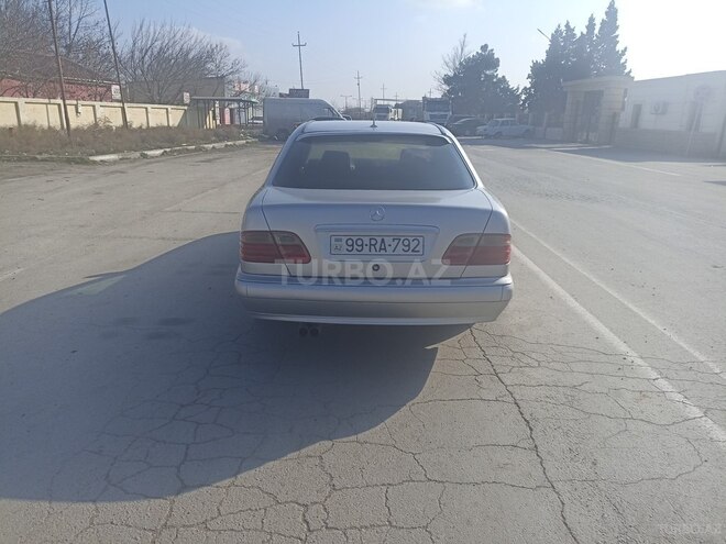 Mercedes E 200 2000, 400,500 km - 2.0 l - Bakı