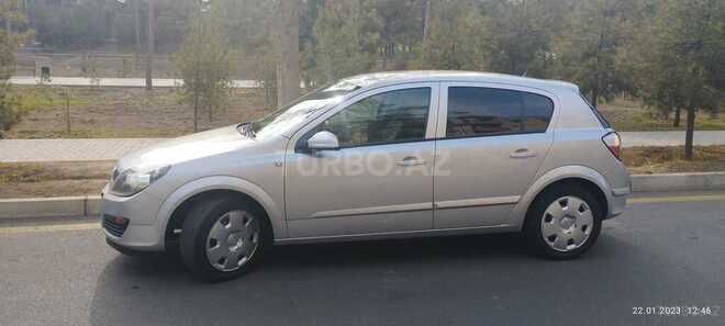 Opel Astra 2006, 292,146 km - 1.4 л - Naftalan