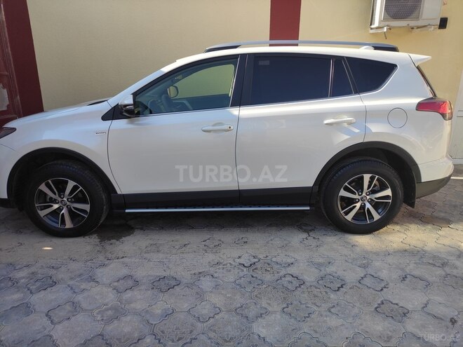 Toyota RAV4 2018, 64,000 km - 2.0 l - Bakı