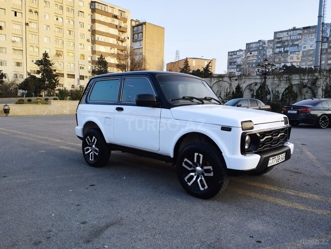LADA (VAZ) Niva 2009, 235,000 km - 1.7 l - Bakı