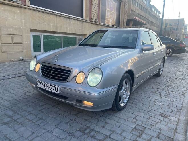 Mercedes E 270 1999, 336,000 km - 2.7 l - Bakı