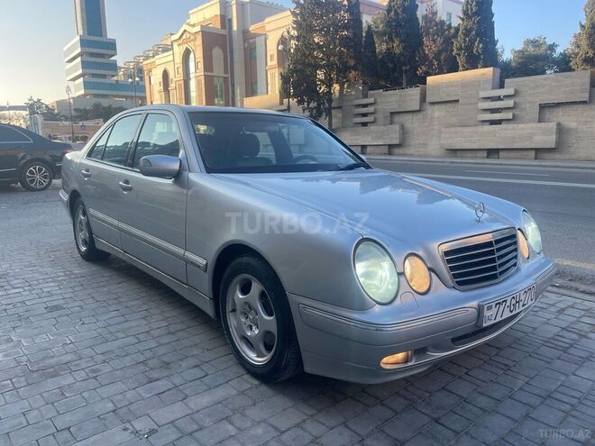 Mercedes E 270 1999, 336,000 km - 2.7 l - Bakı