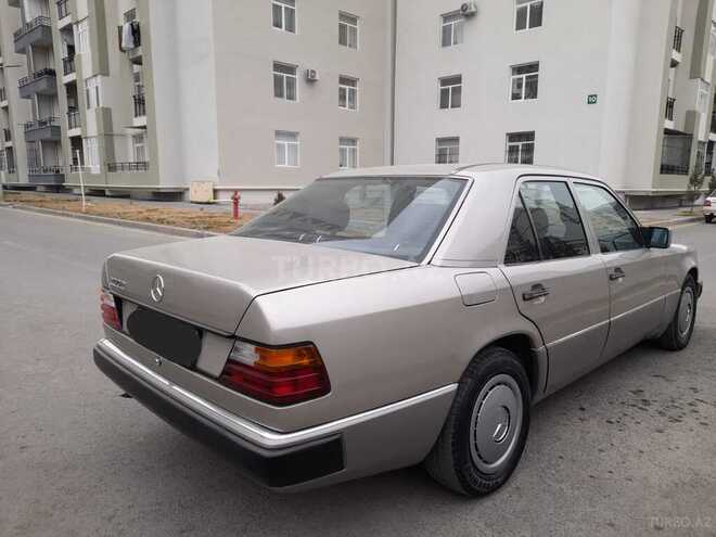 Mercedes E 200 1992, 333,000 km - 2.0 л - Gəncə