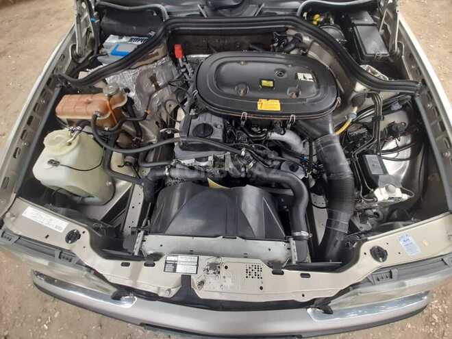 Mercedes E 200 1992, 333,000 km - 2.0 л - Gəncə