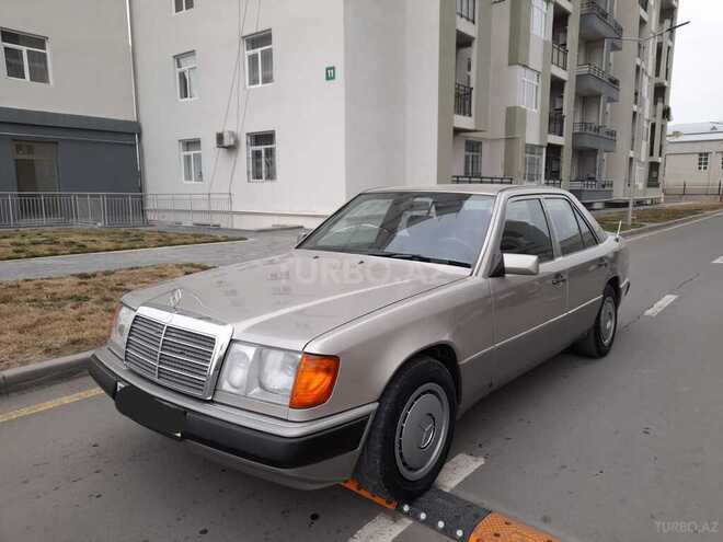 Mercedes E 200 1992, 333,000 km - 2.0 л - Gəncə