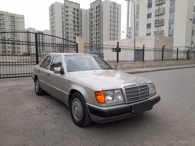 Mercedes E 200 1992, 333,000 km - 2.0 л - Gəncə