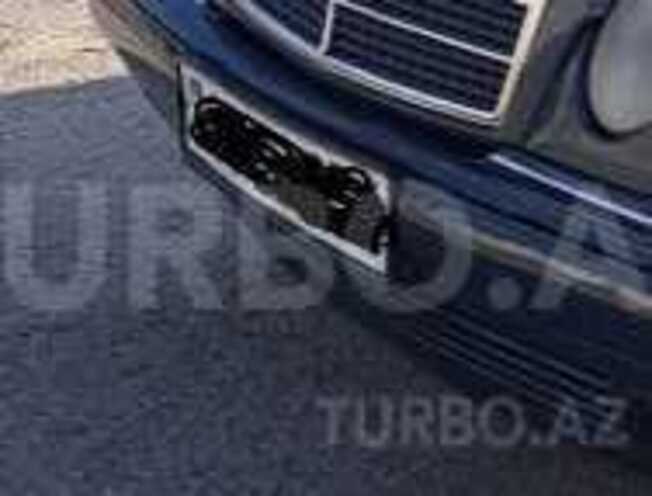 Mercedes E 220 1998, 424,135 km - 2.2 l - Sumqayıt