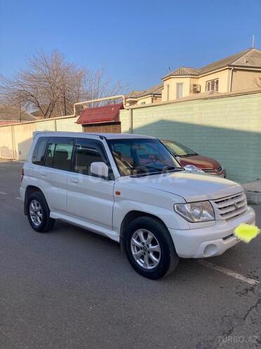 Mitsubishi Pajero io 2002, 183,000 km - 2.0 l - Bakı