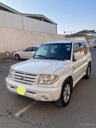 Mitsubishi Pajero io 2002, 183,000 km - 2.0 l - Bakı