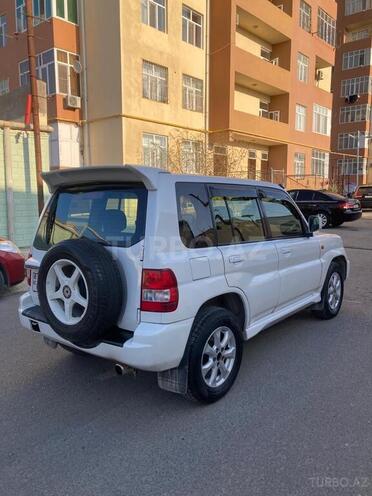 Mitsubishi Pajero io 2002, 183,000 km - 2.0 l - Bakı