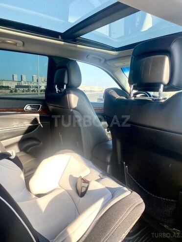 Jeep Grand Cherokee 2012, 248,000 km - 3.6 л - Bakı