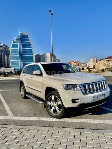 Jeep Grand Cherokee 2012, 248,000 km - 3.6 л - Bakı