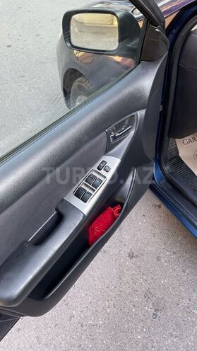 Toyota Corolla 2006, 194,000 km - 1.4 l - Bakı