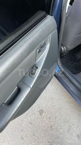 Toyota Corolla 2006, 194,000 km - 1.4 l - Bakı