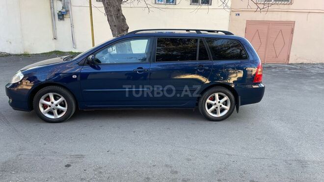 Toyota Corolla 2006, 194,000 km - 1.4 l - Bakı