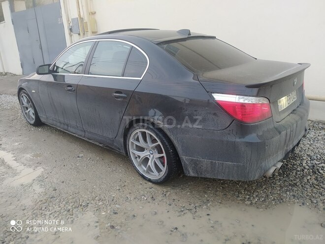 BMW 530 2005, 335,000 km - 3.0 л - Bakı