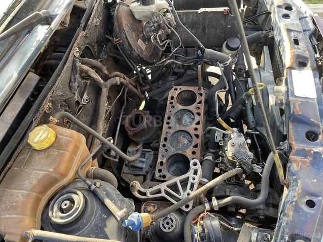 Ford Courier 1996, 262,760 km - 1.8 l - Bakı