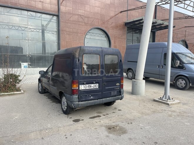 Ford Courier 1996, 262,760 km - 1.8 l - Bakı