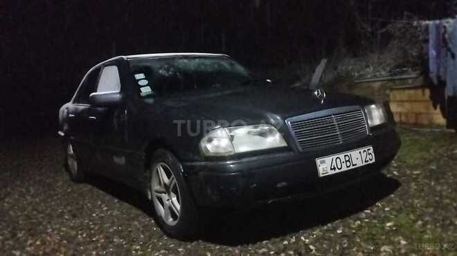 Mercedes C 200 1996, 350,000 km - 2.0 l - Quba