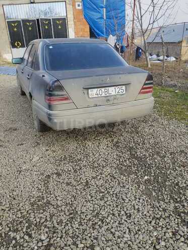 Mercedes C 200 1996, 350,000 km - 2.0 l - Quba