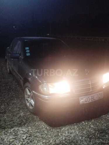 Mercedes C 200 1996, 350,000 km - 2.0 l - Quba
