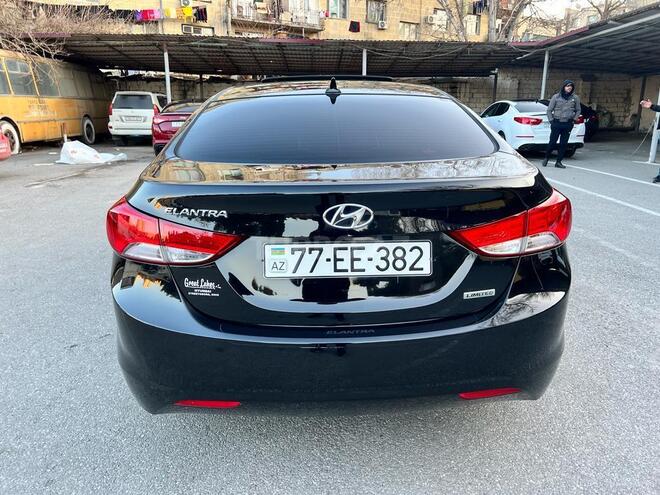 Hyundai Elantra 2011, 105,357 km - 1.8 l - Bakı