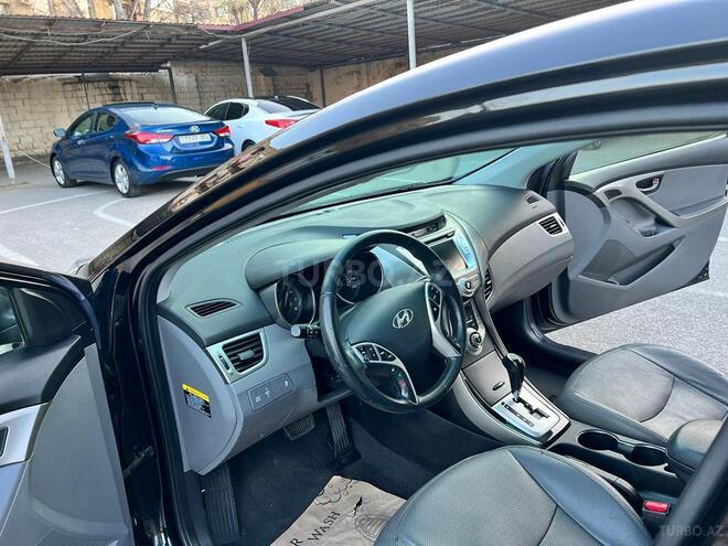 Hyundai Elantra 2011, 105,357 km - 1.8 l - Bakı